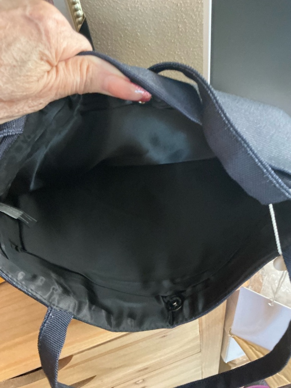 CHANEL Black and White Graphic Canvas Tote GWP - Picture 7 of 15